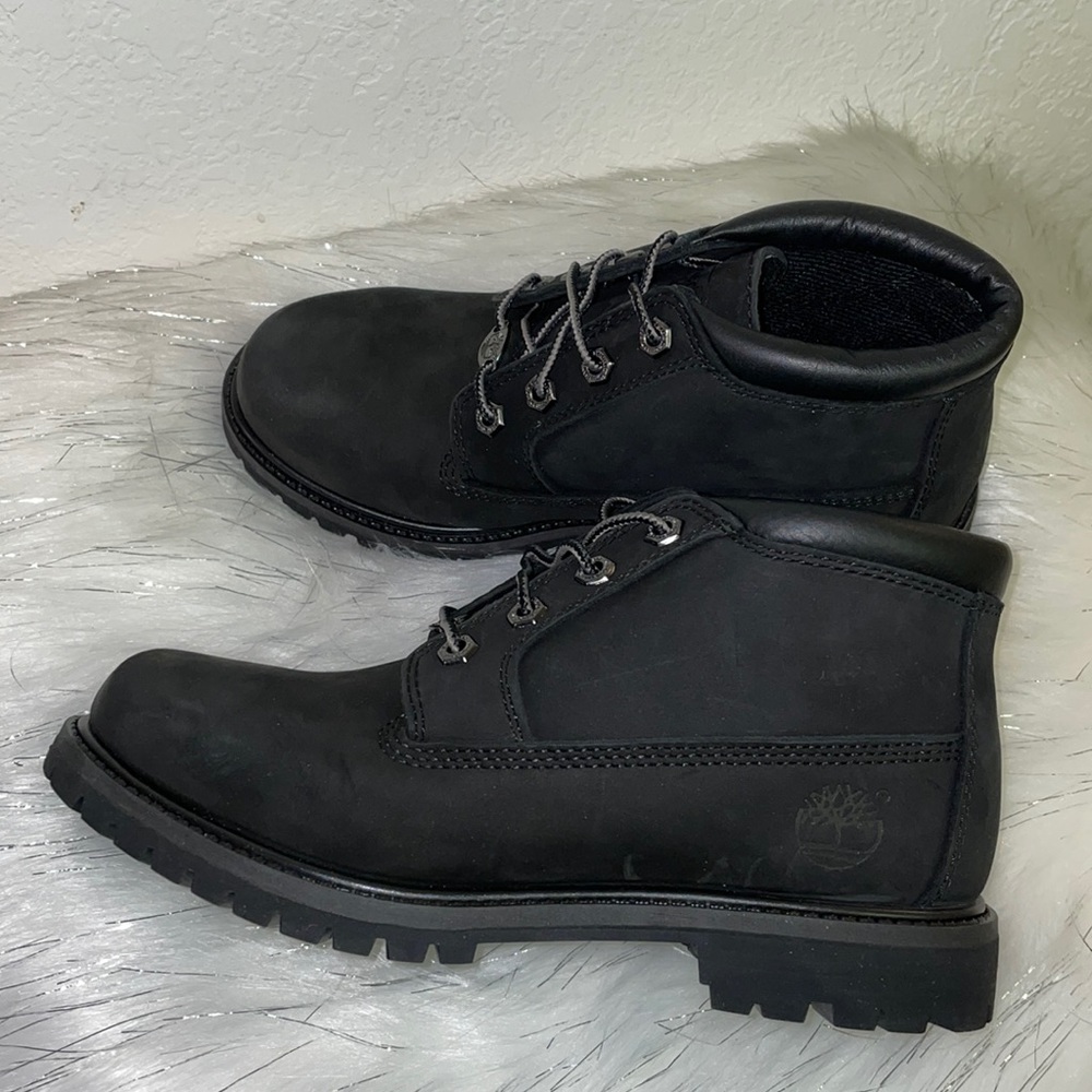 Timberland Nellie Black Boots - Picture 3 of 9
